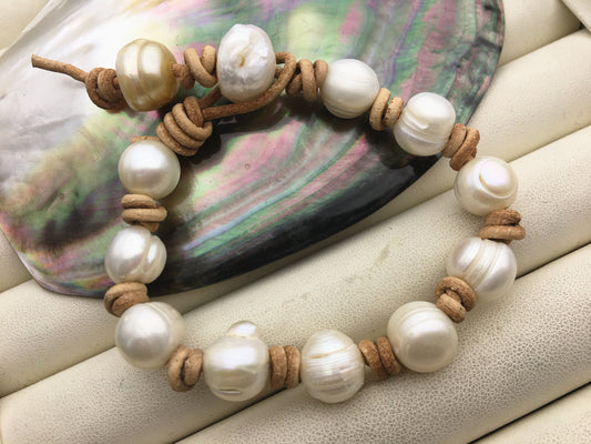 11mm white big pearl Tan leather HandMade bracelet,Leather Pearls Bracelet, Le21-002