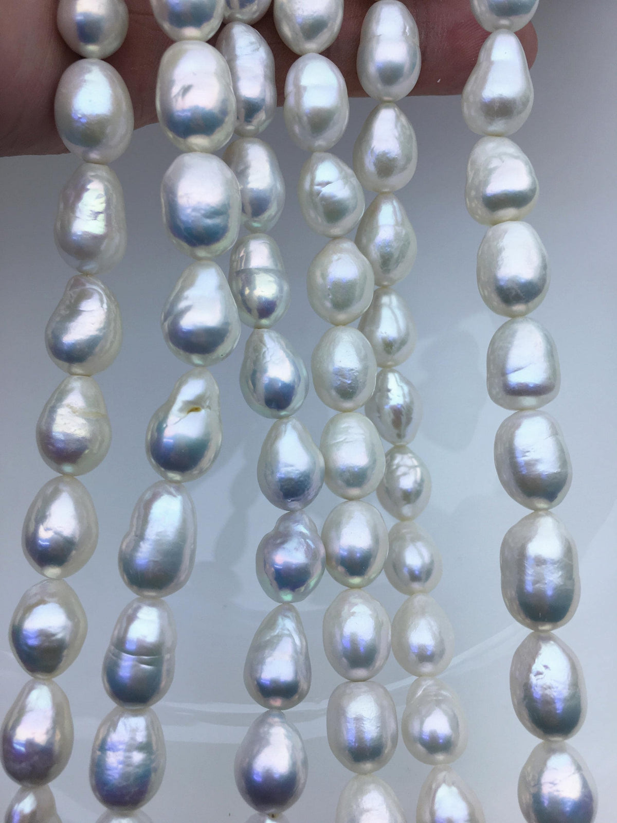 AA+ 9-11mm white long teardrop freshwater pearls, Christmas, for pearl necklace, LR10-T10