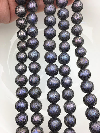 15.5'' AAA 11-13mm Black Round Carved Freshwater Pearl - Hand Carved - CAC-T24