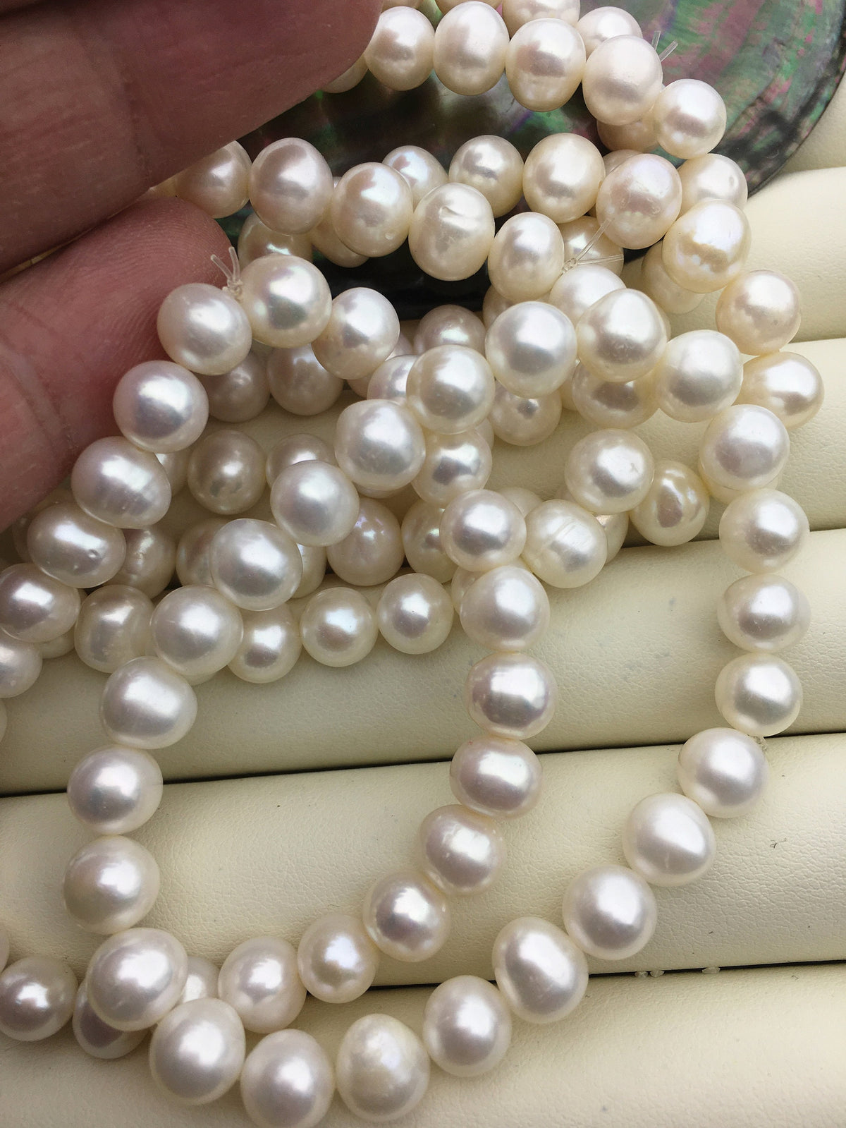 2pcs 7'' AA+ 7.4-8.3mm white potato Freshwater pearl Elastic string Bracelet,white pink purple pearl bracelet,B8-028