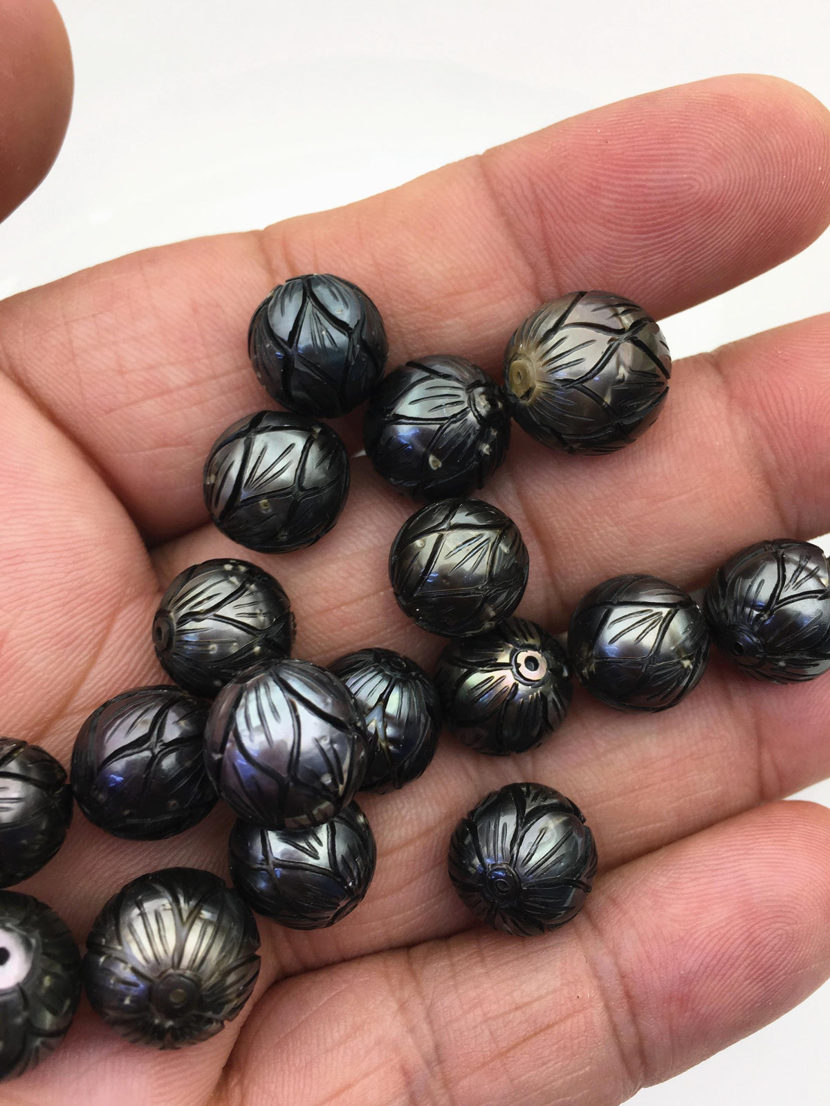 1 pc AA 10-15mm Near Round Carved Tahitian Pearl - Hand Carved - Tattoo Tahitian Pearls, through hole, carved pearls, CAC-FLW-9-4