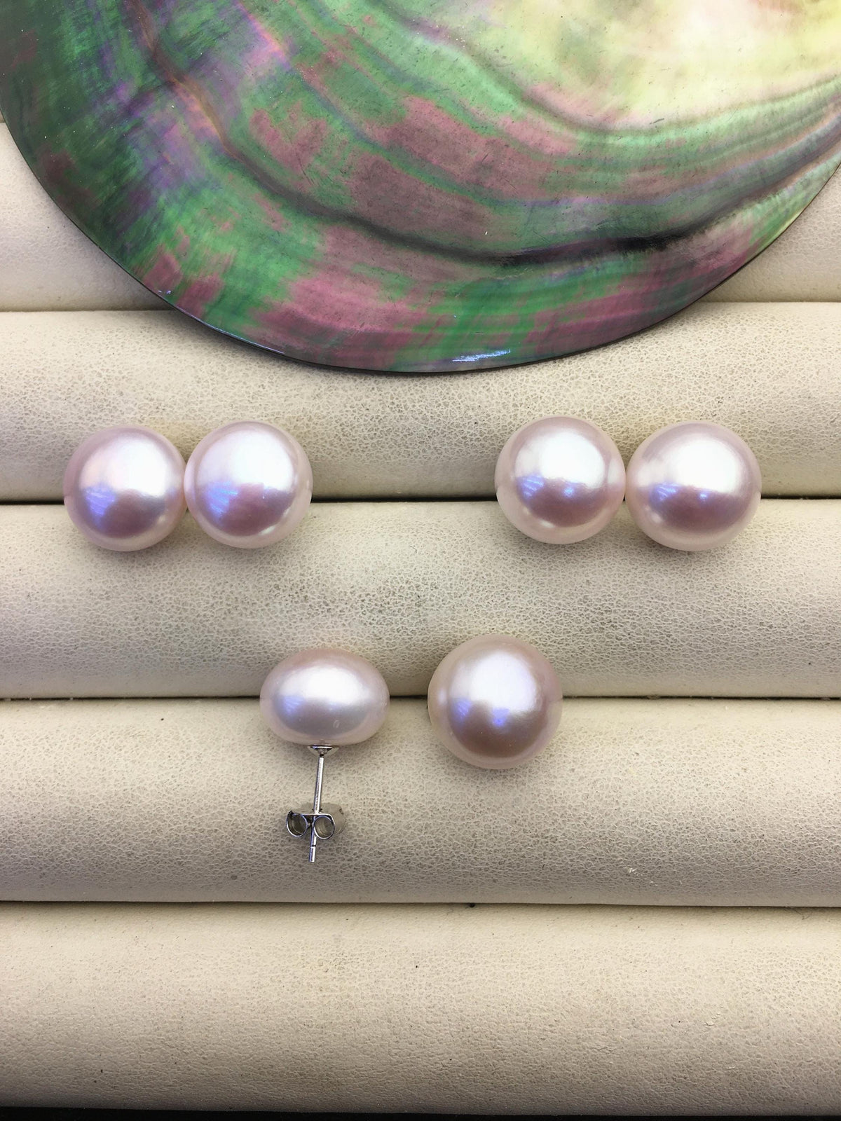 AAA 12-13mm light purple button round Pearl Stud Earrings, freshwater pearl earrings, classic pearl studs, SE1-069-27