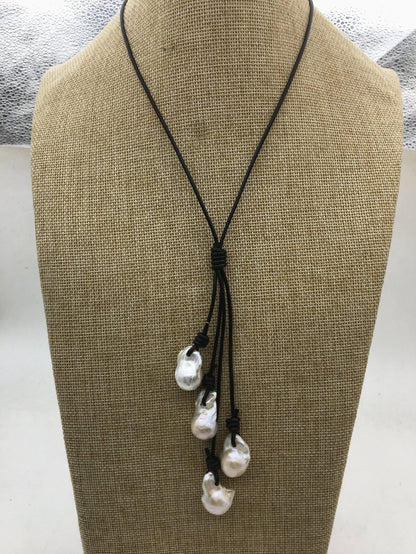 Four Big White Flame ball pearl and leather necklace, Baroque Freshwater Pearl Drop Necklace, Flaming ball pearl necklace, Le5-046