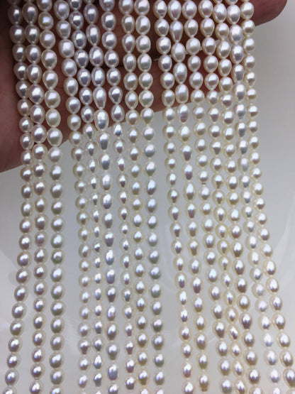 AAA 4.5-5mm white rice freshwater pearls,Cultured white rice freshwater pearls beads strand,Valentine's Day gift,LR4-T9