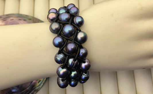 3 rows Black pearl bracelet, Leather Pearls Bracelet, Handmade Cuff, Black Pearls on Black Leather, Tan leather bracelet, Le8-029