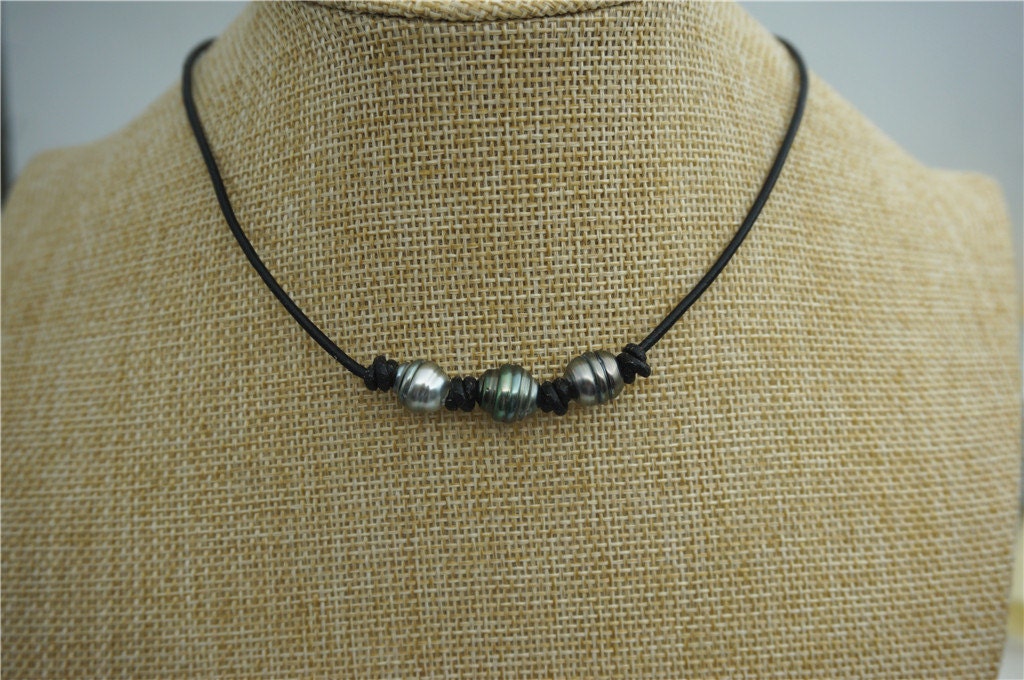 HandMade Fashion Three Tahitian pearl Leather Choker Necklace, men or women choker, Black Leather Pearl necklace, Le11-007