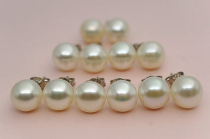 SET of 5 earrings, Pearl studs, 5 pairs earrings, bridesmaid earrings, wedding jewelry, set of 5 jewelry, wedding earrings, SE1-008