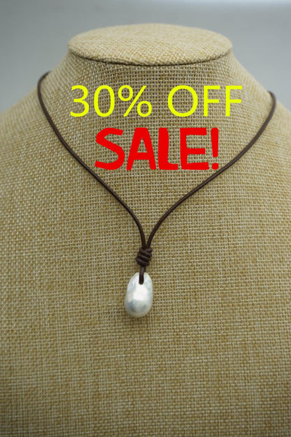 Baroque Freshwater Pearl Pendant Necklace with Leather Cord