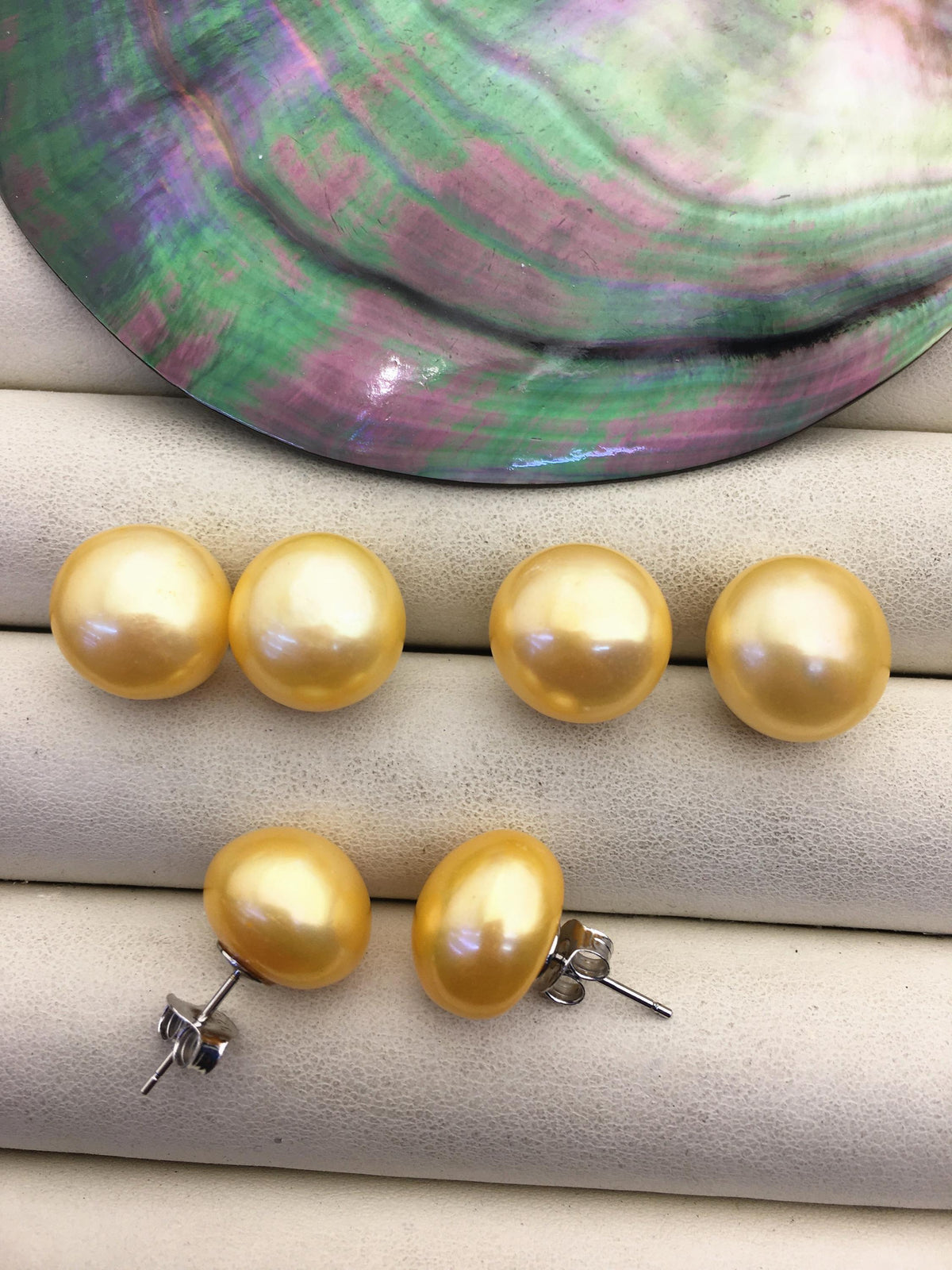 AA+ 13.5-14mm Very Big Yellow Buttom Round Pearl stud earrings,SE1-069-16