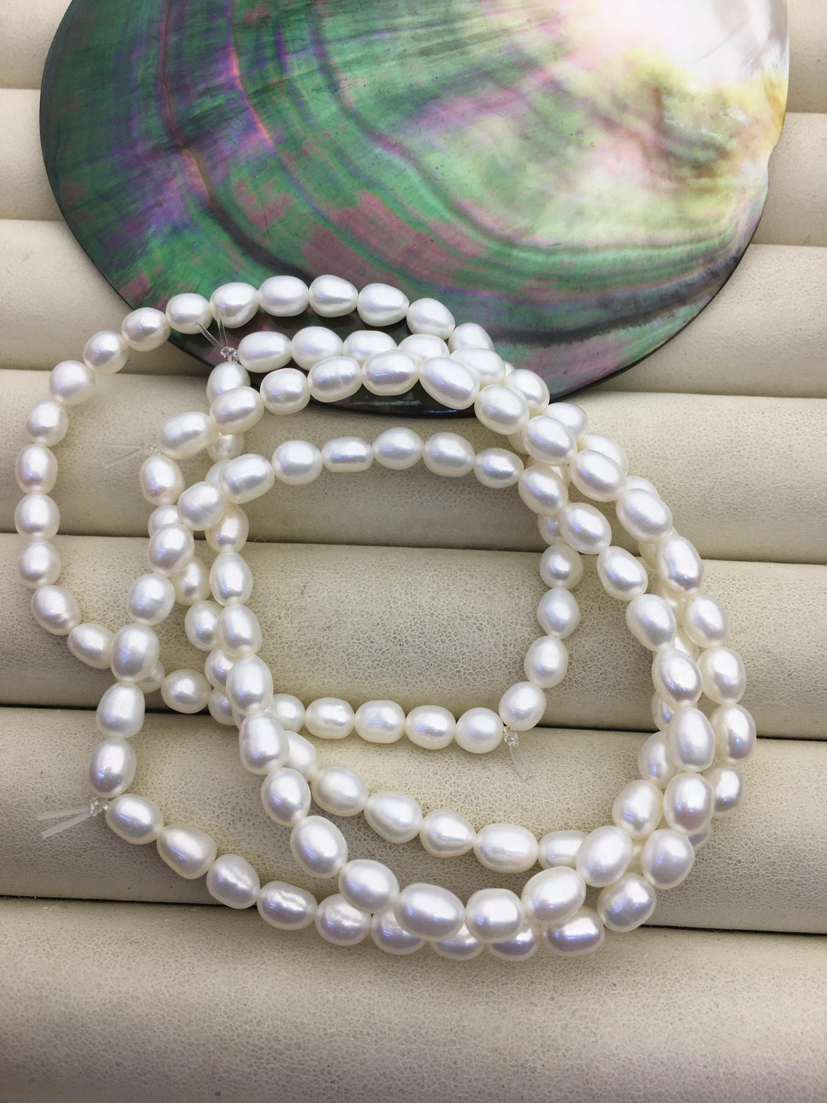 2pc 7 inchs AAA 4.5-5mm small white rice Freshwater pearl Elastic string Bracelet,B8-038