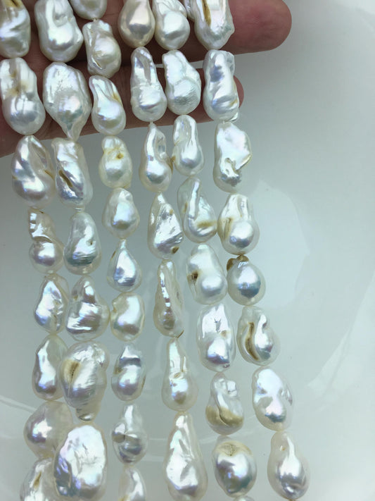 15.5'' A 9-11mm white flame ball pearl,FL15-2A-5-79