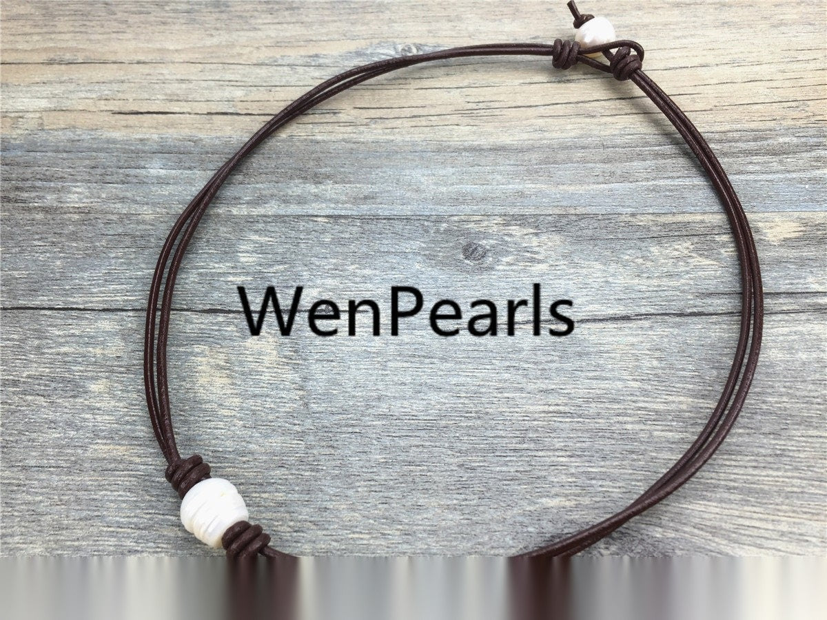 Leather Rice Pearl Choker, Pearl Leather Necklace, bracelet, White Freshwater pearl, Black Leather Pearl necklace, BROWN, Le1-051