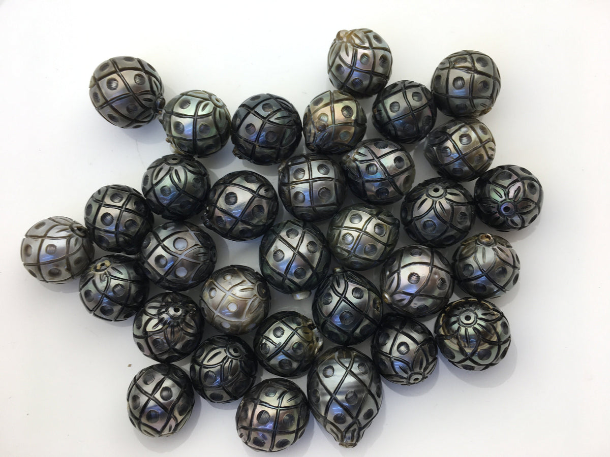 1pc 12/13/14mm Oval Pineapple Carved Tahitian Pearl - Hand Carved - Tattoo Tahitian Pearls, carved pearls, flower designs, CAC-FLW-9-7