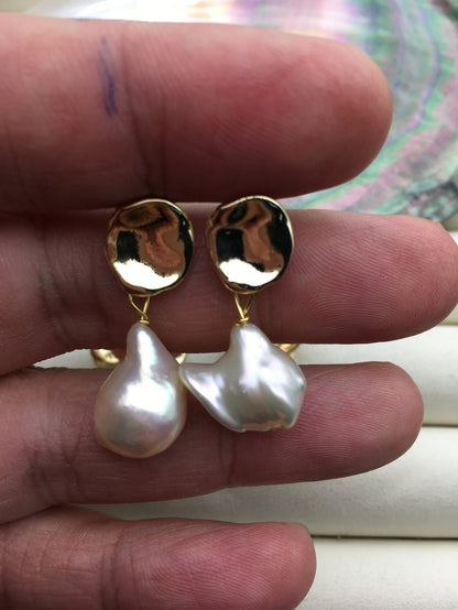 AAA Natural White Flameball baroque freshwater pearl stud earrings,wedding pearl earrings,SE3-131-89