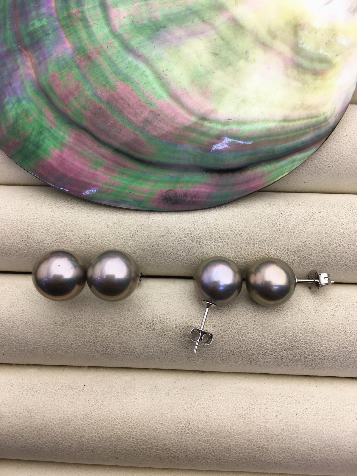 1 pair AAA 10.5-11mm gray rainbow round edison pearl stud earrings, S925 Sterling Silver stud earrings, wedding pearl earrings, SE3-T9-10