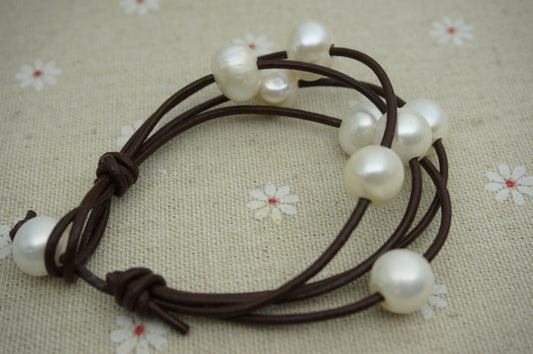 Leather Pearls Bracelet, Handmade Cuff,White Pearls on Brown Leather,Black leather bracelet,Le7-072