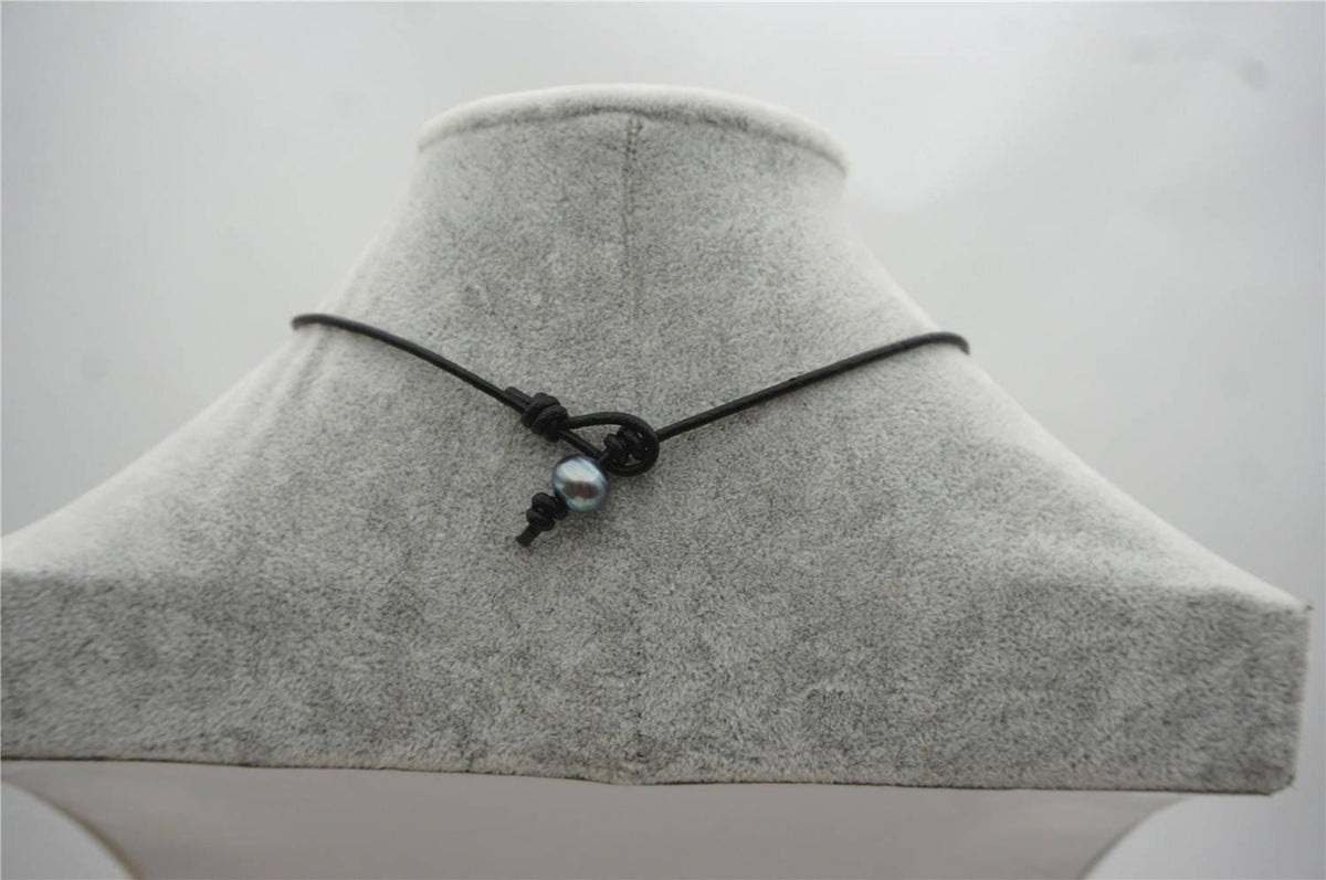 10-12mm Tahitian pearls hand rolled and knotted leather necklace, men or women choker, Black Leather Pearl necklace, Le11-025