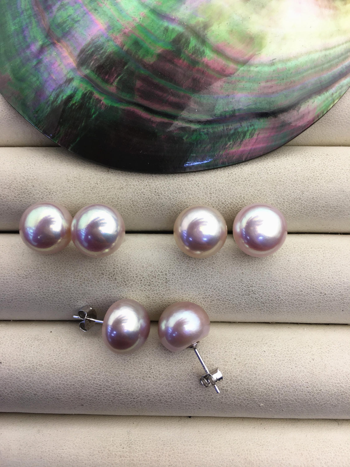1 pair AAA 11.5-12mm purple rainbow button round Pearl Stud Earrings, freshwater pearl earrings, classic pearl studs, SE1-069-26