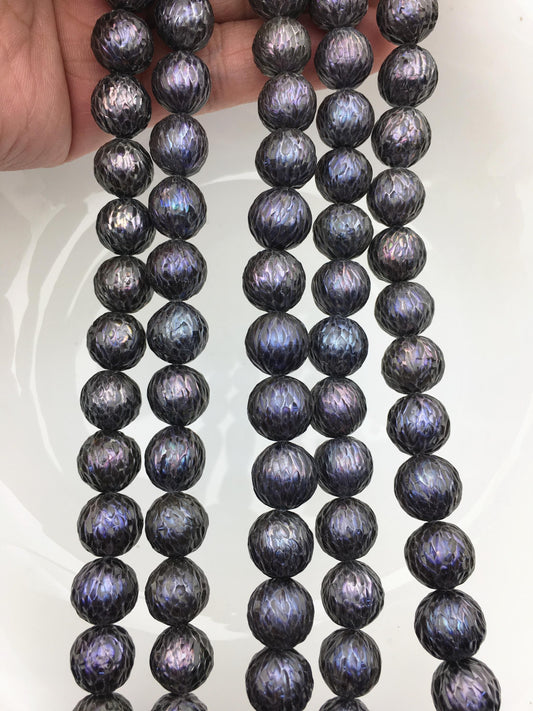 15.5'' AAA 11-13mm Black Round Carved Freshwater Pearl - Hand Carved - CAC-T24