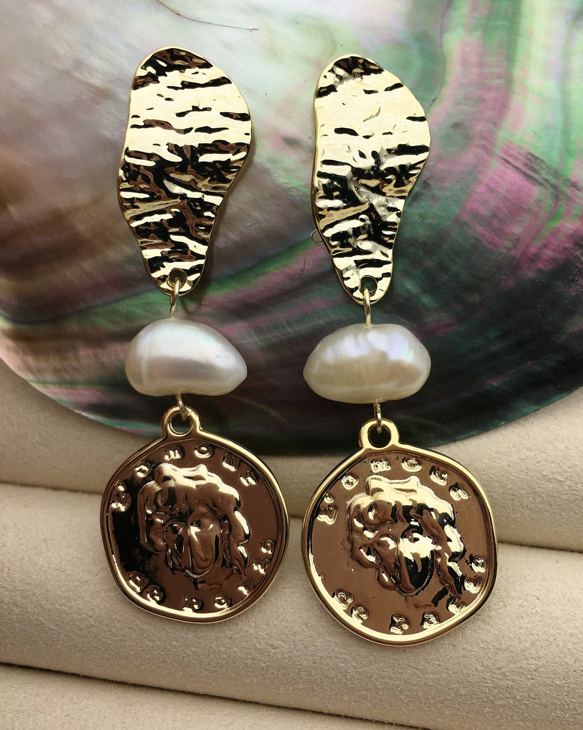Gold Coin style White nugget pearl stud earrings,earring with white baroque Natural Pearl,SE3-121-2