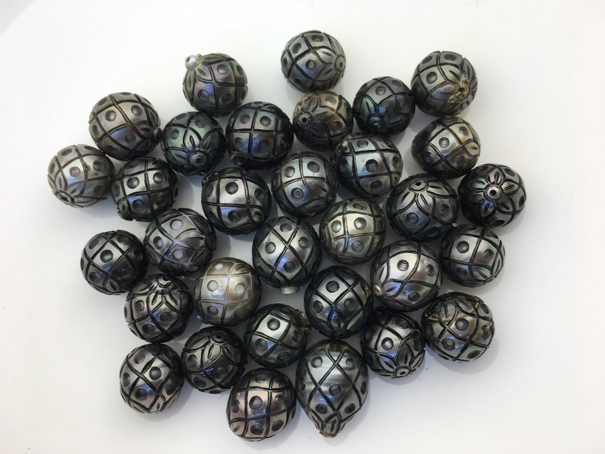 1pc 12/13/14mm Oval Pineapple Carved Tahitian Pearl - Hand Carved - Tattoo Tahitian Pearls, carved pearls, flower designs, CAC-FLW-9-7