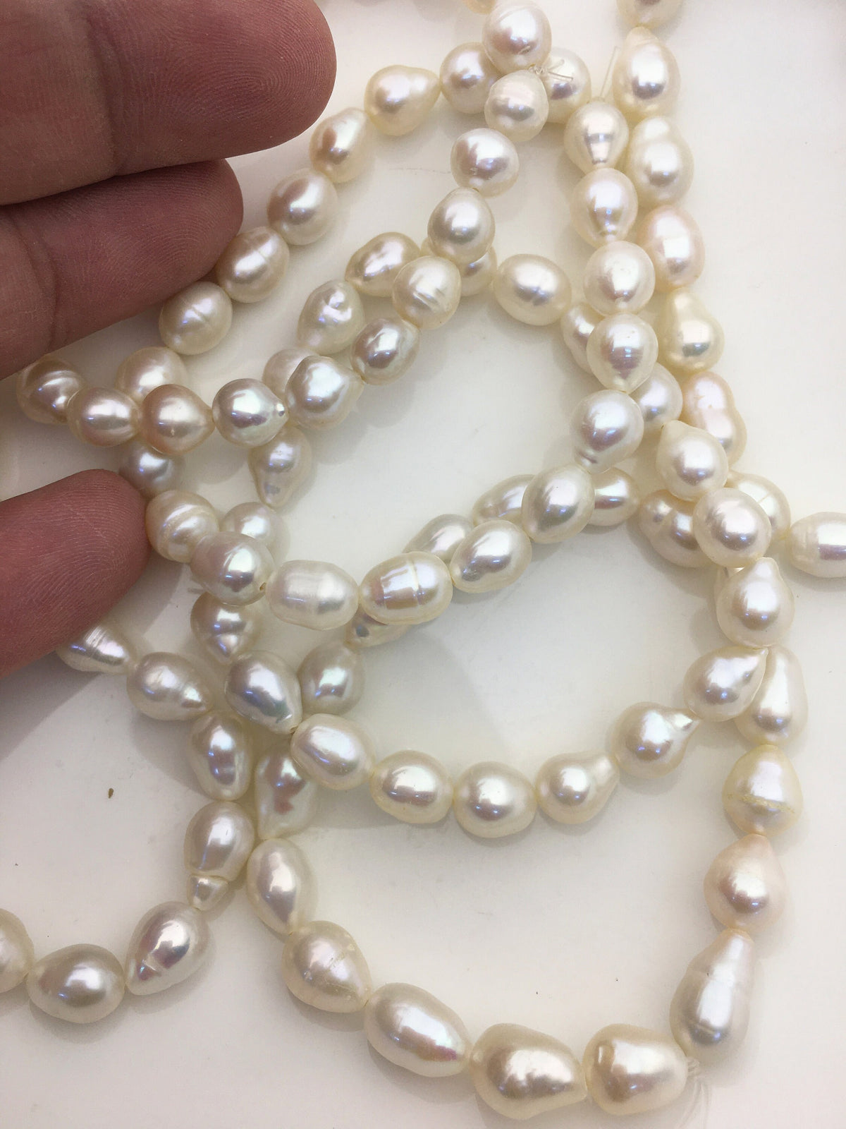 High Luster!2pcs 7 inchs AA+ 7-8mm White Baroque Rice Freshwater Akoya pearl Elastic string Bracelet,B8-003-5